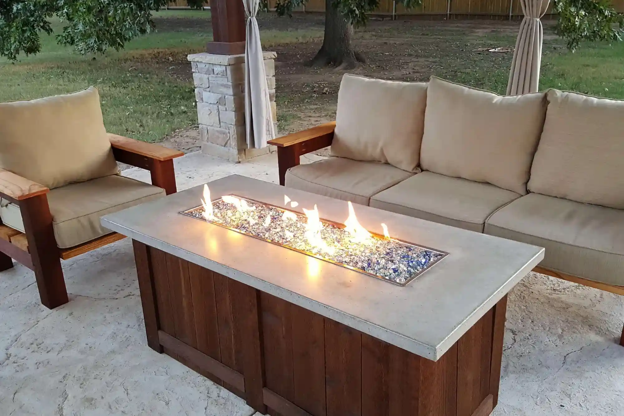 Outdoor Fire Pit Furniture Featuring Metal Tables with Premium Design