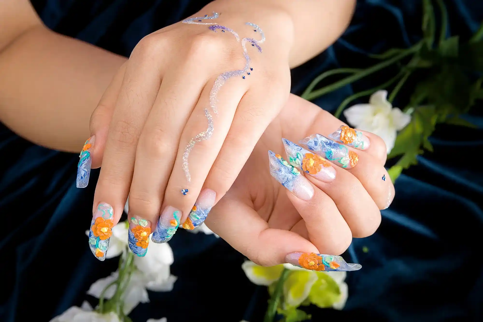 KIRA Nails