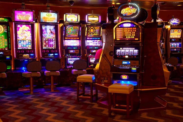 How to Find Branded Mobile Slot Games