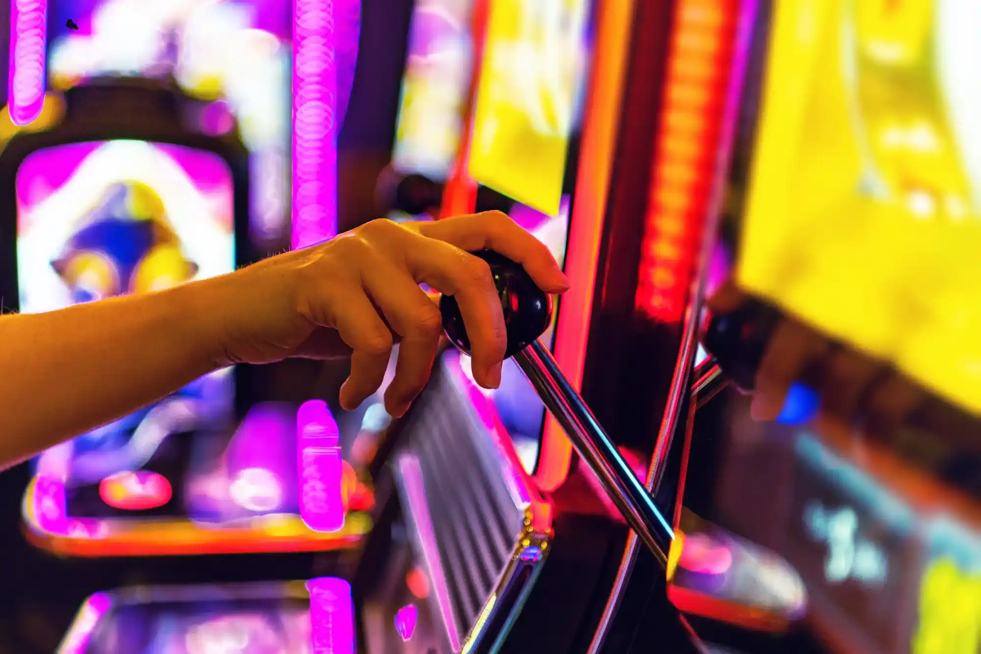 Which Jackpots Grow Fastest in UK Casinos
